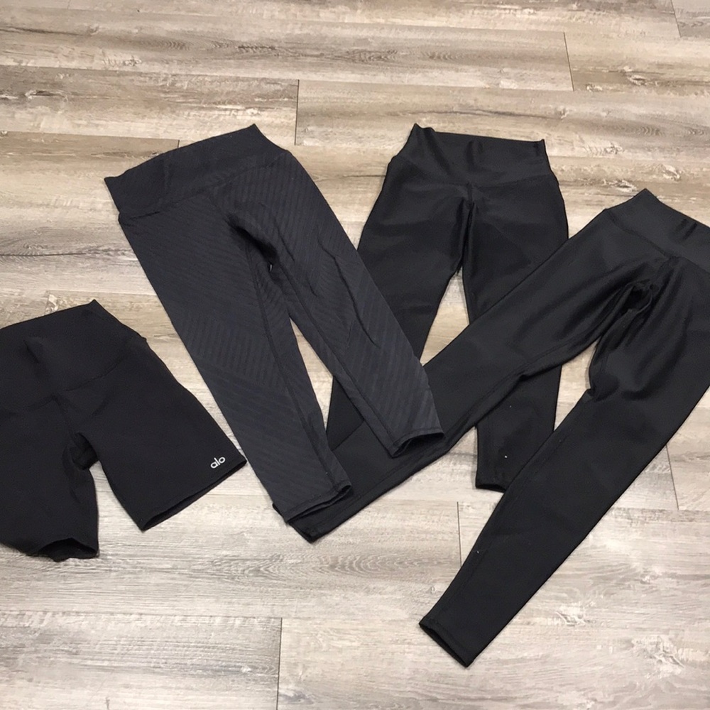 Lot of 4 alo bottoms - leggings/shorts